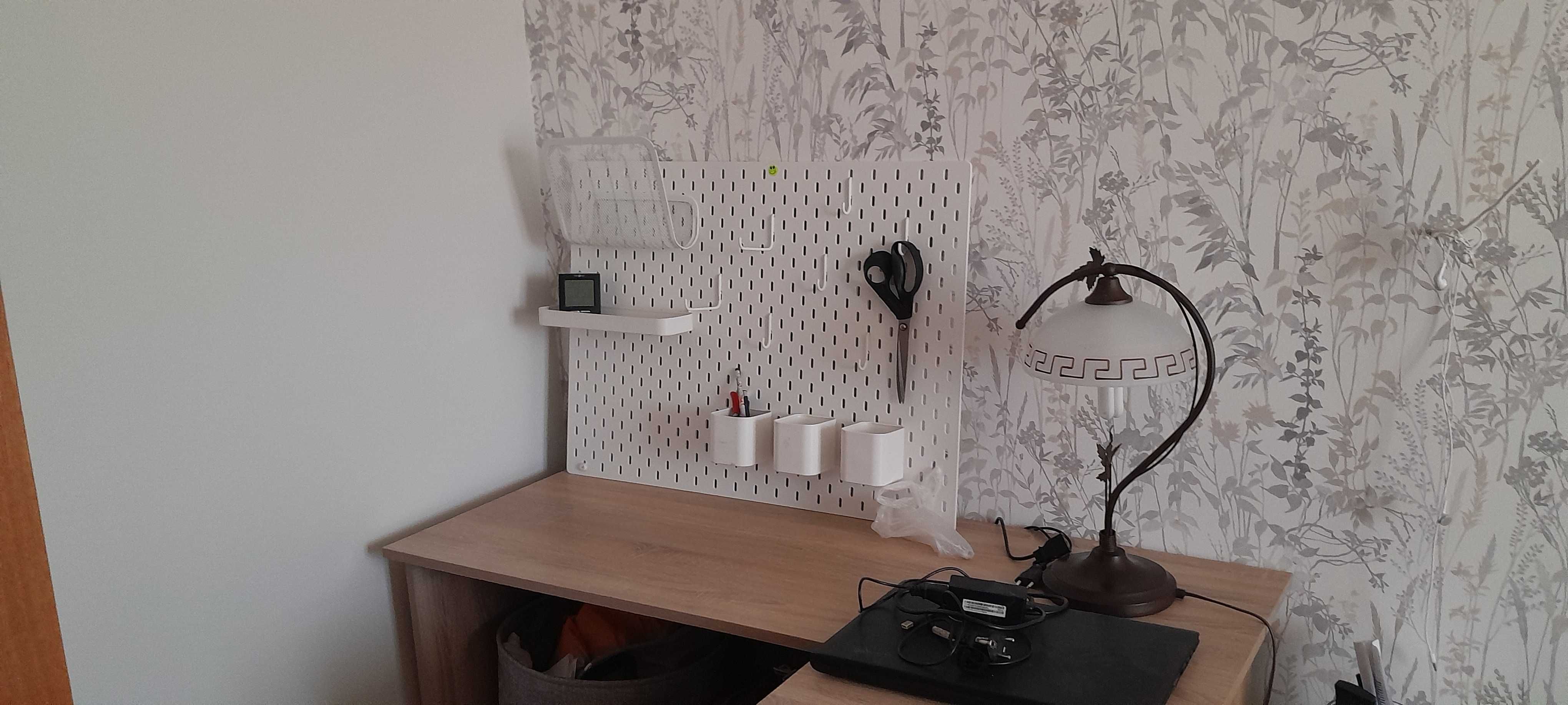 Biurko + panel IKEA