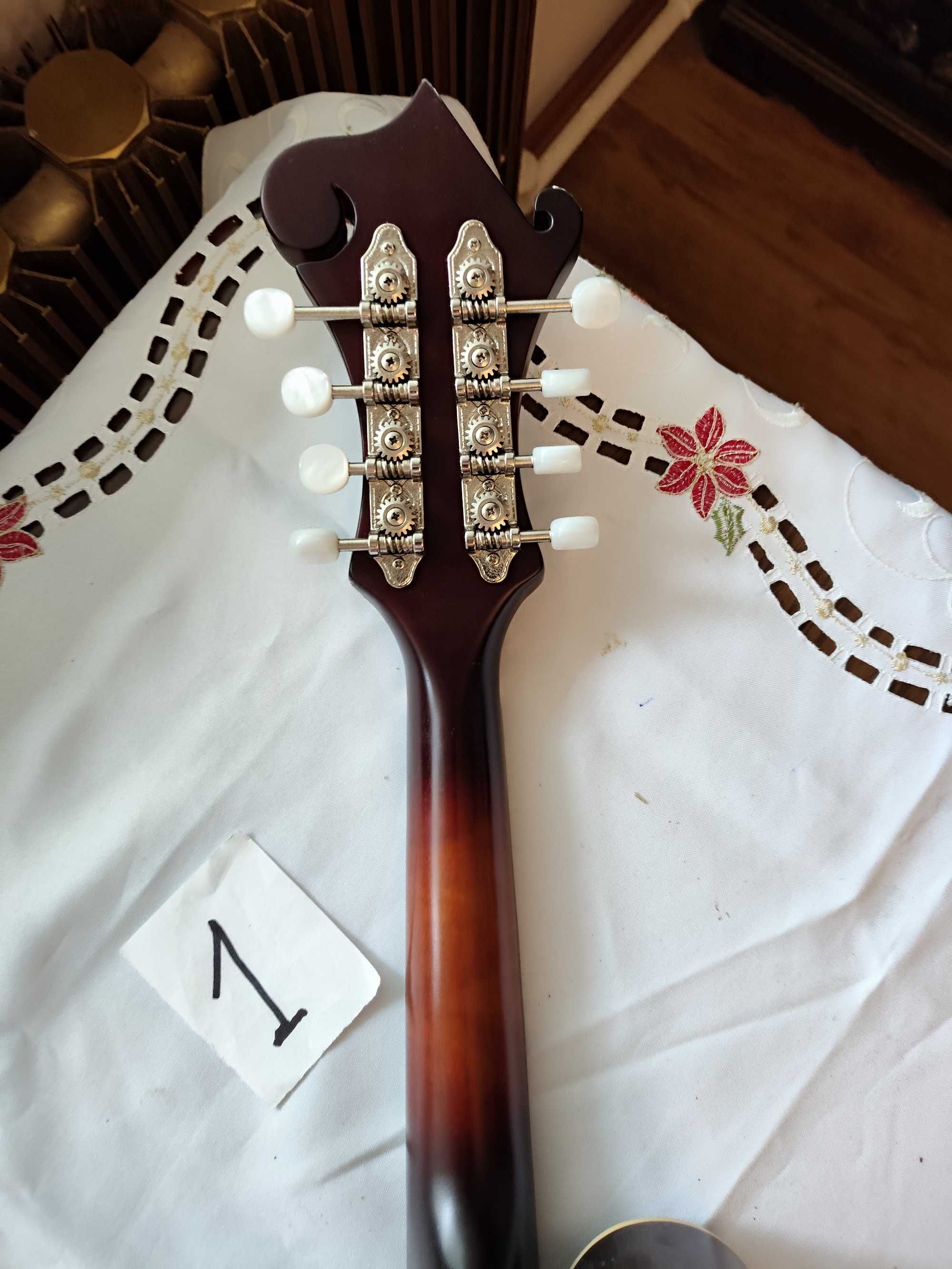 Mandolina The Loar