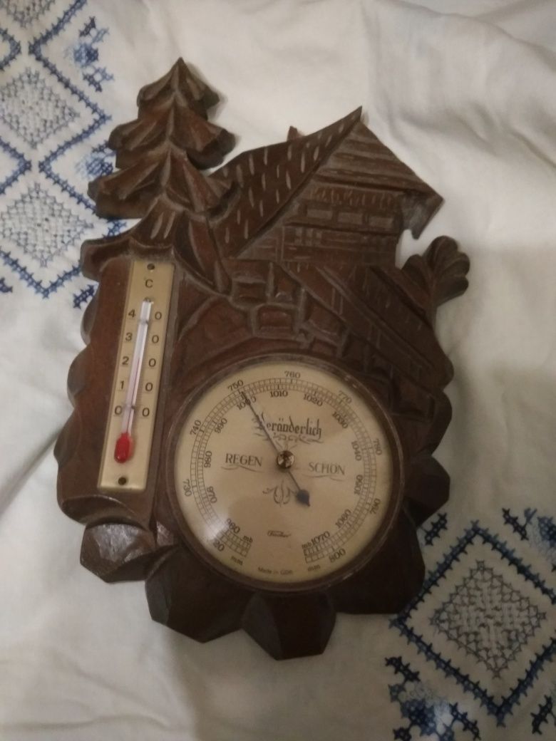 Барометр і кімнатний термометр ГДР