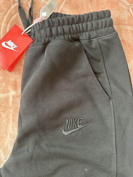 Nike чоловічі  штани джогери