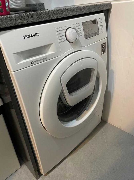 Máquina de Lavar Roupa SAMSUNG