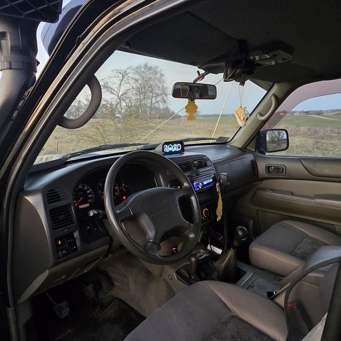 Nissan Patrol y61 2,8 Diesel