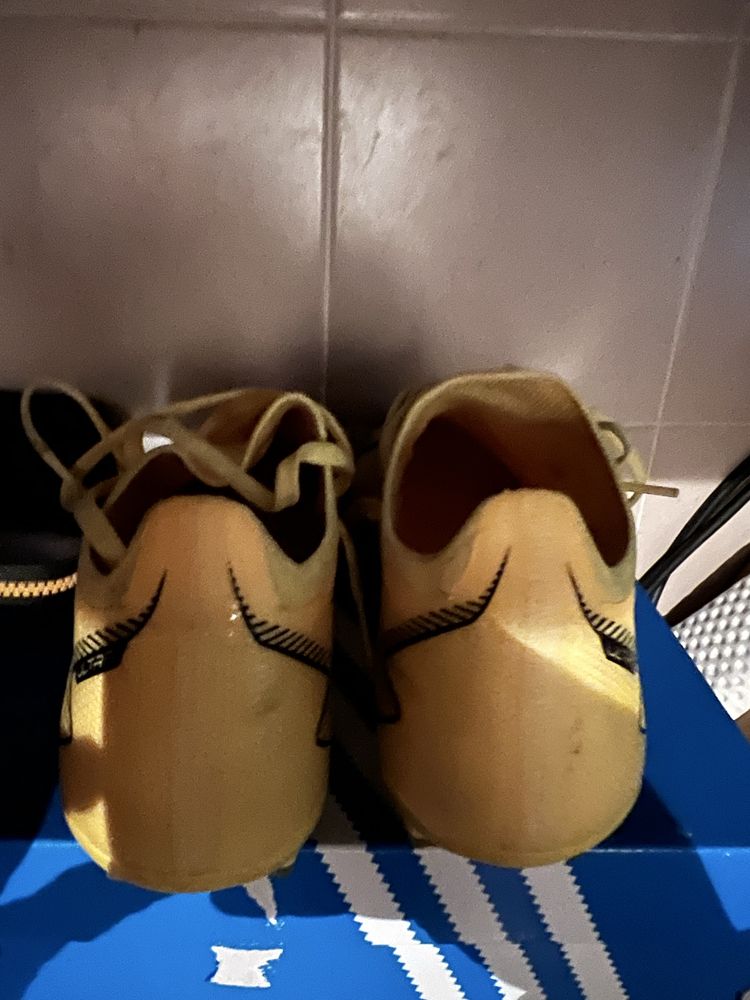 Chuteiras puma ultra