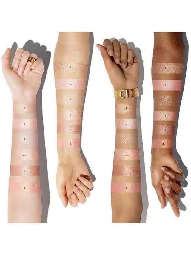 Dior Forever Couture Luminizer 01 Nude Glow - rozświetlacz