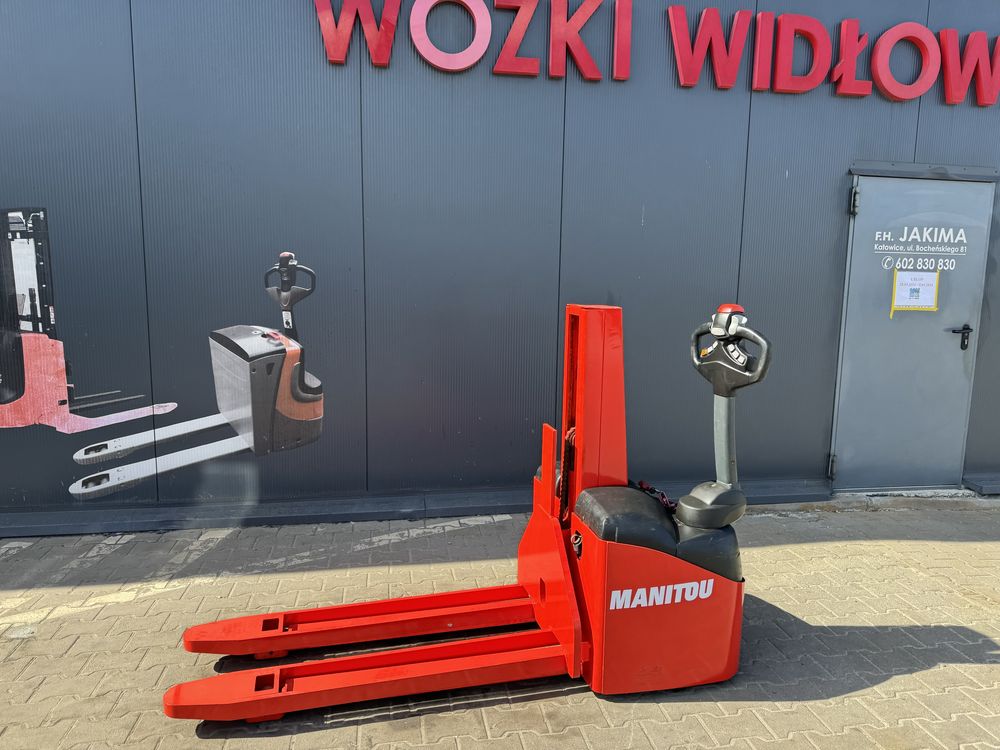 Paleciak elektryczny Manitou 1400 kg 90 cm widły 140 cm wózek