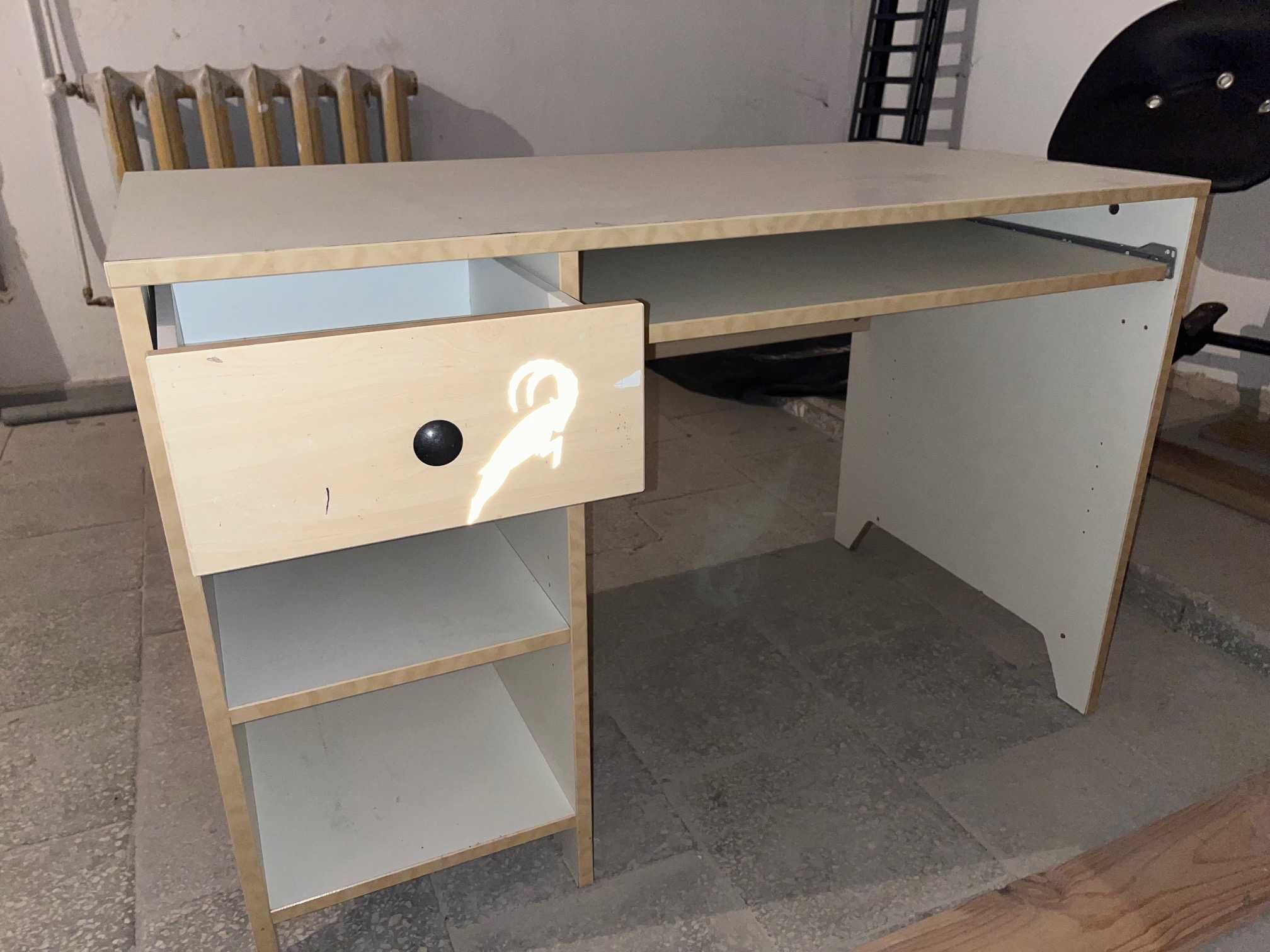 Biurko młodzieżowe 110x60x73