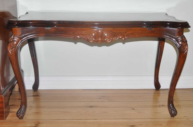 Stół w stylu Biedermaier rozkładany