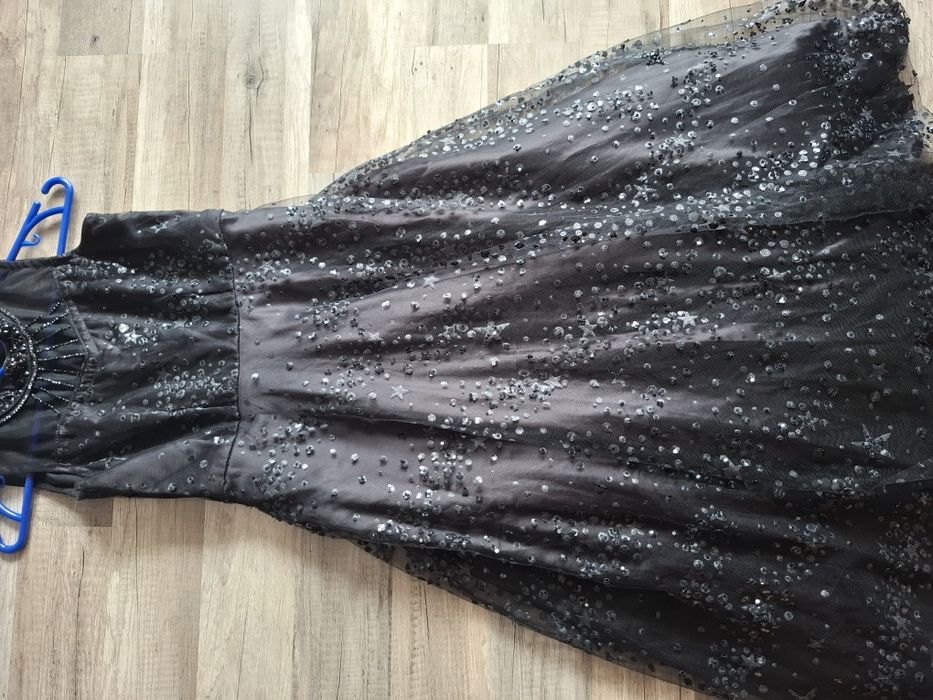 Zjawiskowa czarna sukienka święta świąteczna sesja gwiazdki 128 TKMAXX