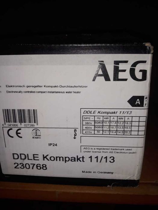 Przepływowy trójfazowy podgrzewacz wody AEG