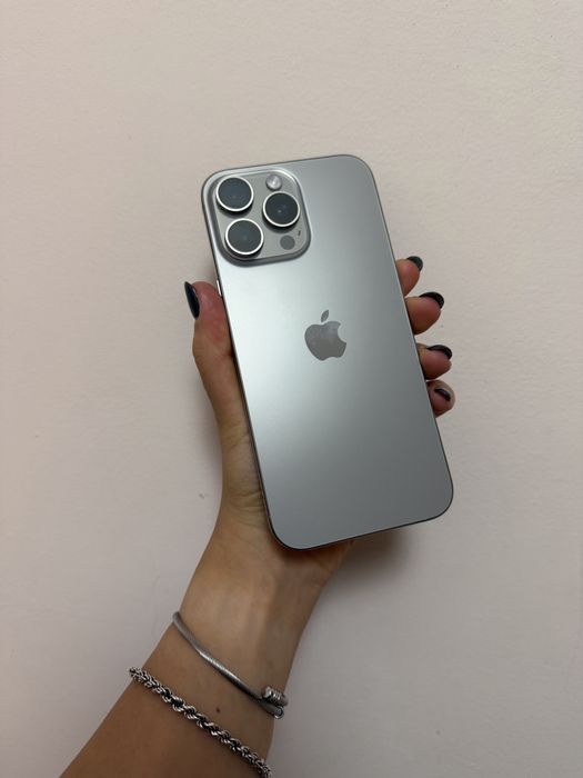 iPhone 16 Pro Max - 256 GB - titanium natural