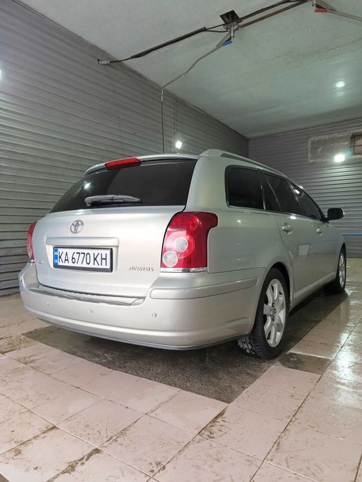 Toyota Avensis 2.4 АКПП