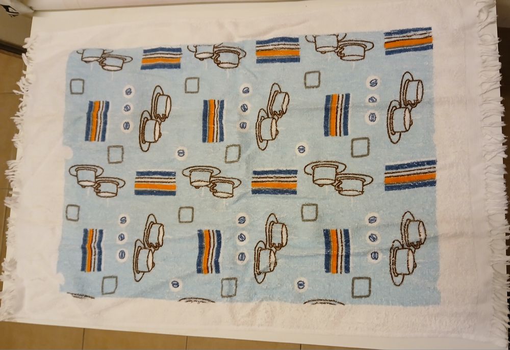 Suporte com pano de cozinha felpudo