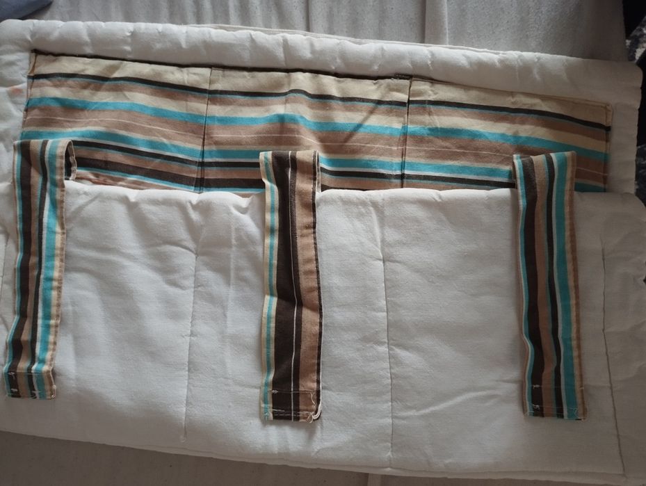 Organizer do łóżeczka