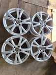 Jak nowe Alufelgi 5x112 17 ET47 Audi A3 A4 VW Golf Skoda Mercedes koła