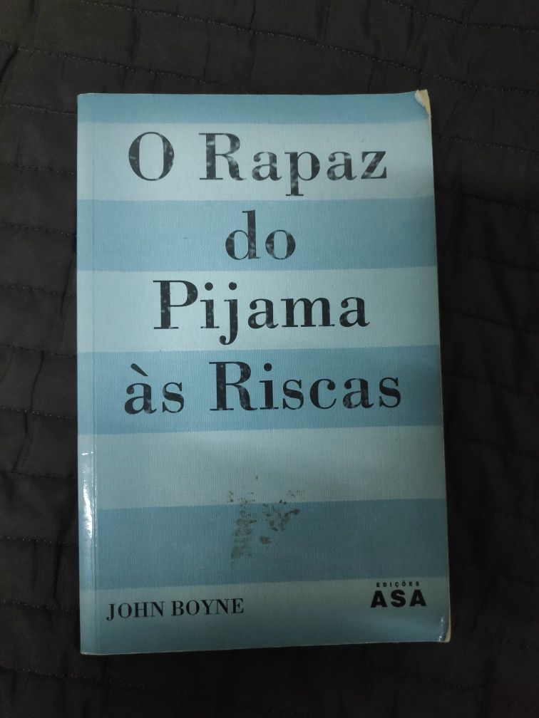 O Rapaz do Pijama às Riscas, de John Boyne