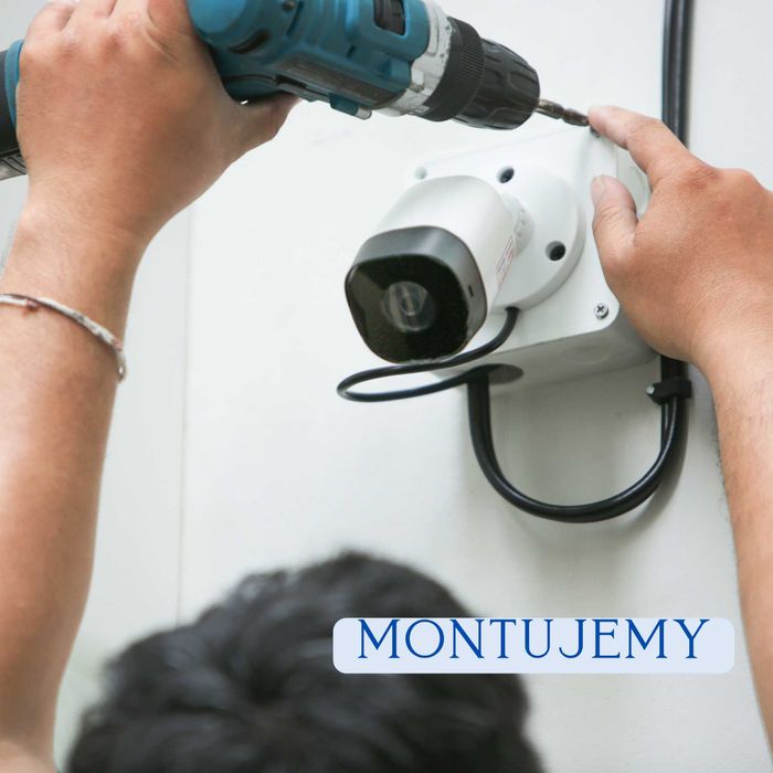 Montaż kamery kamer monitoring rejestrator Systemy zabezpie