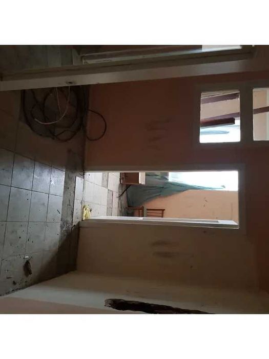 Нежитлове приміщення, 114,7 кв. м, вул. Героїв України, 13