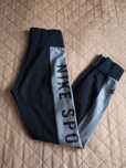 Legginsy sportowe 36 S Nike spodnie dresy czarne fit logo wysoki stan