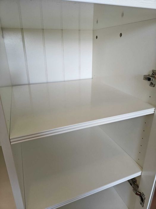 Aparador Branco – Excelente Estado, Ideal para Sala, Cozinha ou Quarto