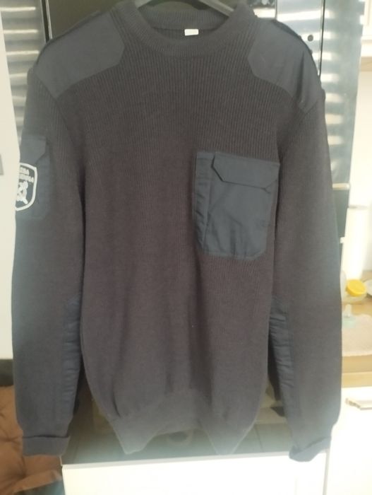 Umundurowanie funkcjonariusza S W