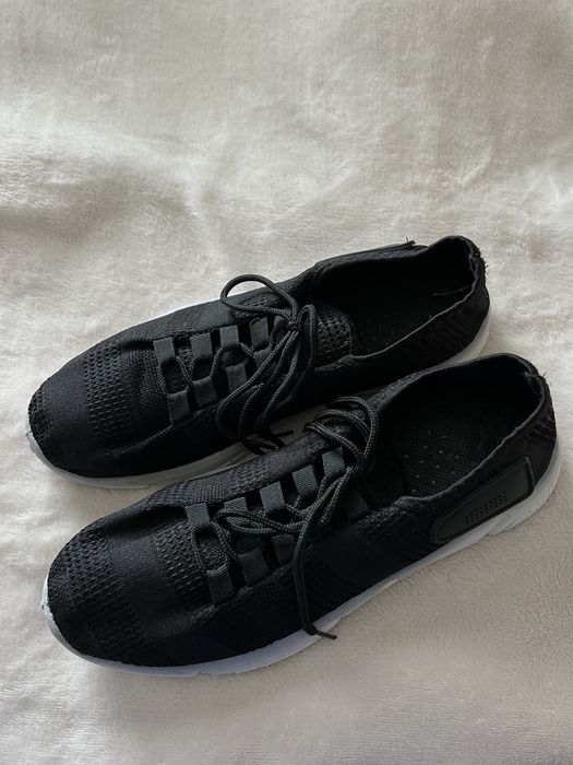 buty sportowe z siateczki czarno-białe 42