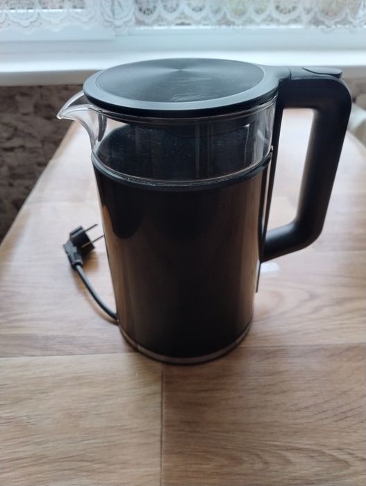 Продам Електрочайник