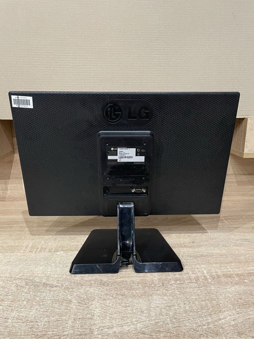 монітор LG, Acer , Asus, Samsung 19,5 дюймів