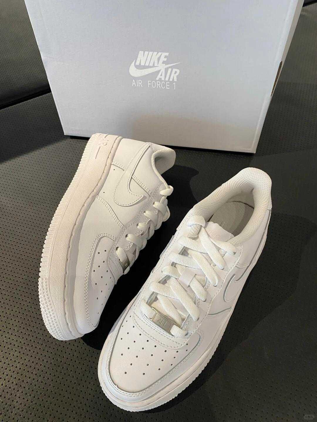 Buty/meskie i damskie_Nike _Air_Force_1_Low / rozmiar.44