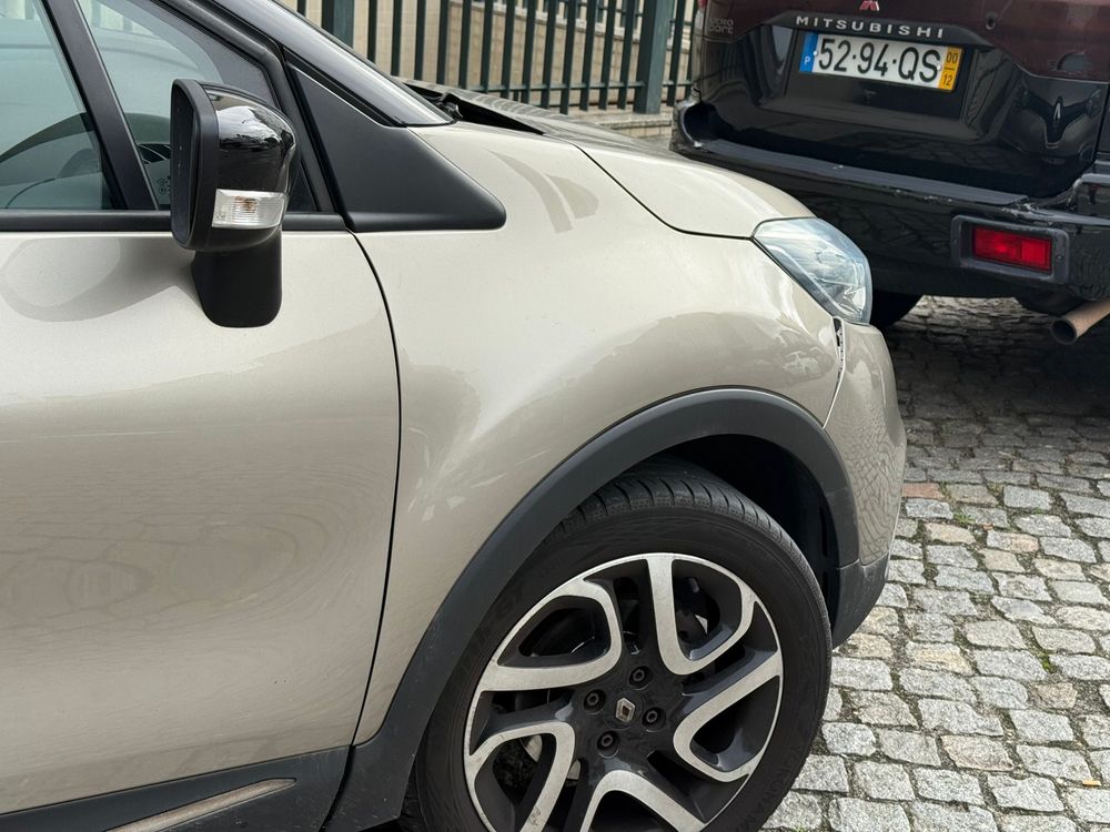 Renault Captur 1.5 dCi – 2015/12 – 166.000 km