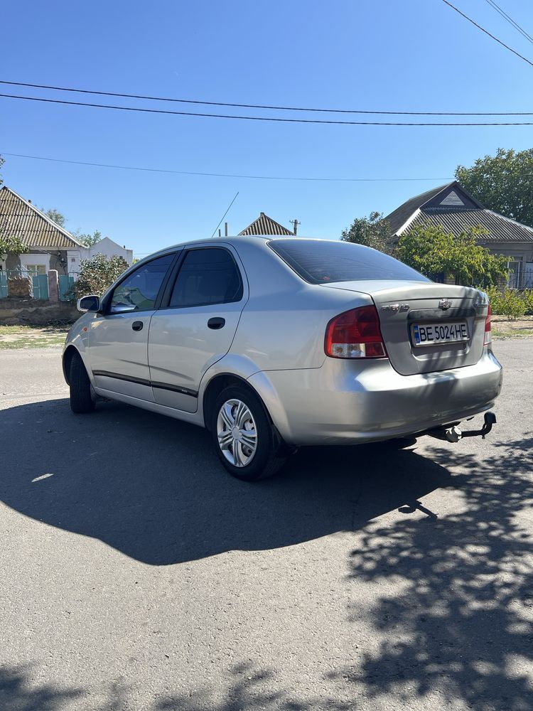 Chevrolet Aveo T200