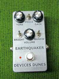 Efekt gitarowy Earthquaker Devices Dunes (klon)