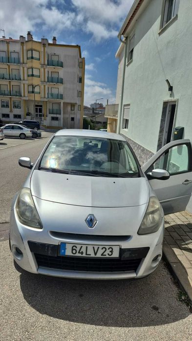Clio cinzento 2011
