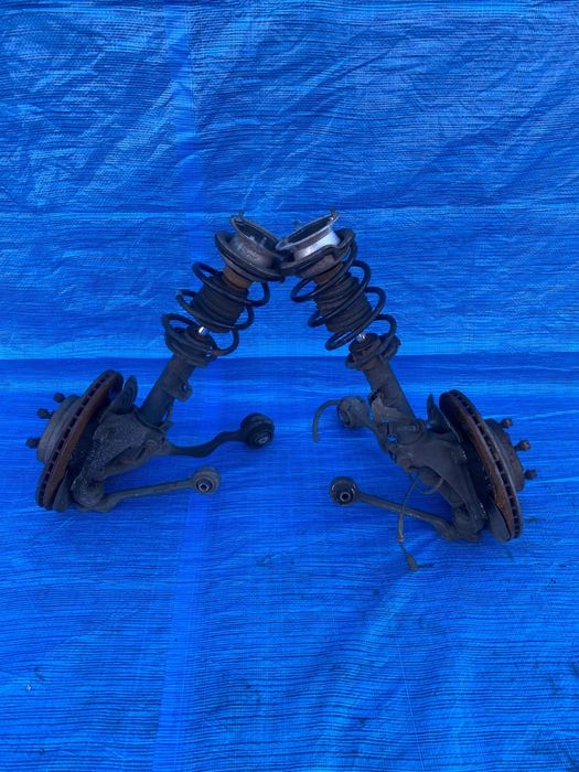 MCPHERSON ZAWIESZENIE ZWROTNICA KOPYTO AMORTYZATOR WAHACZ PIASTA KOMPLET PRAWY LEWY PRZÓD PRZEDNI BMW E90/E91