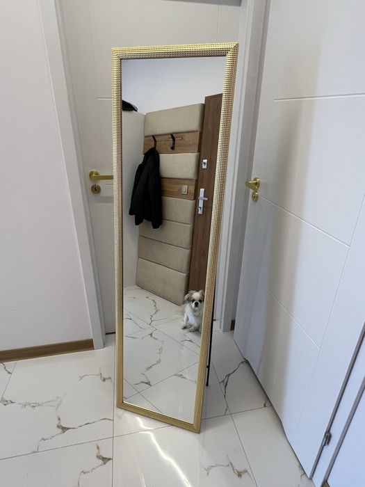 Lustro stojące regulowane, złota rama