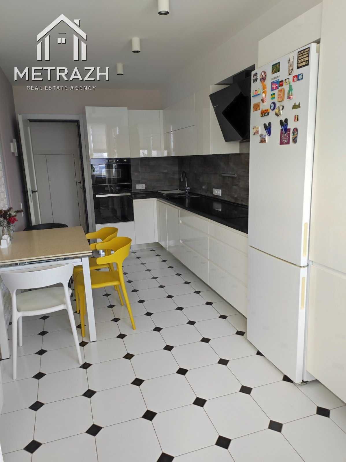 Продам 3-к двухуровневую  квартиру‼️ ЖК Садовый‼️(код21154)