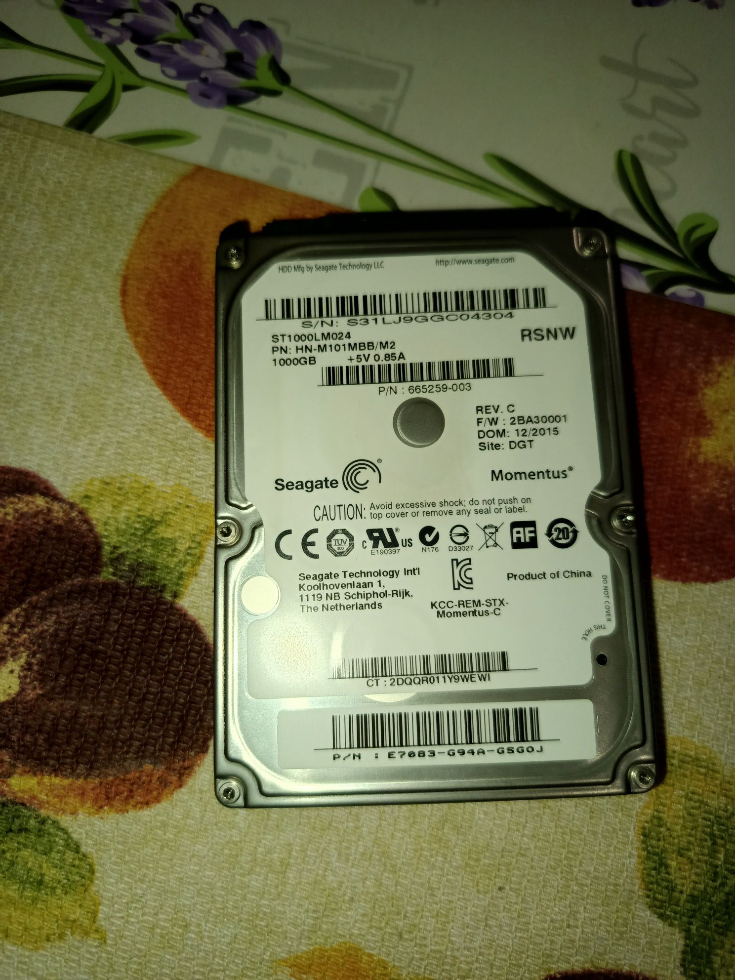 Жорсткий диск (BU) Seagate Momentus 1000GB для ноутбука