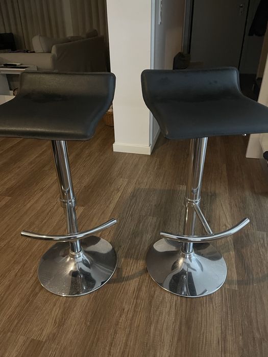 Bancos bar/ilha pretos