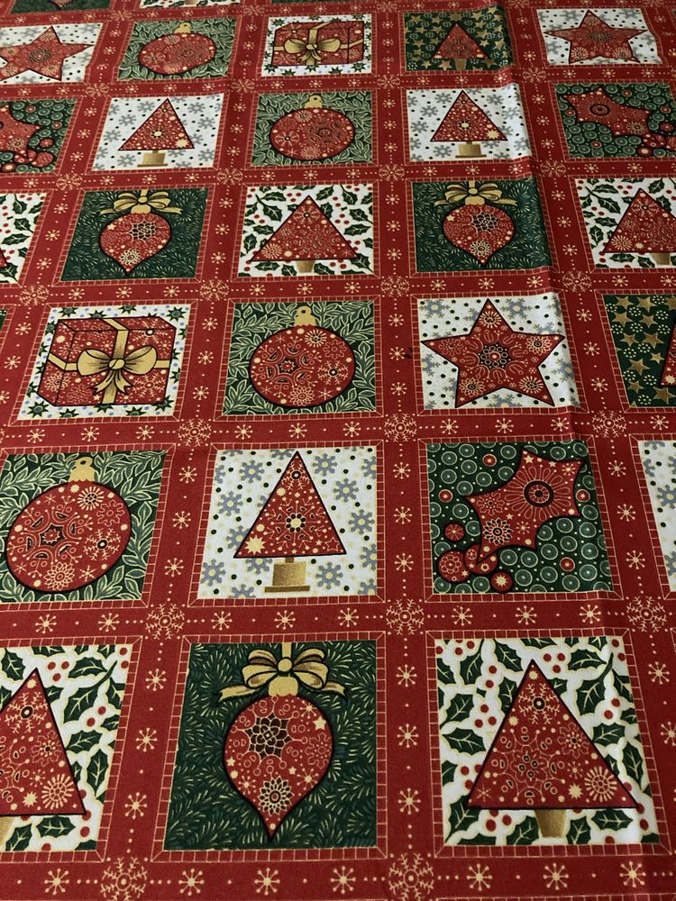 Toalha de mesa com motivos natalícios