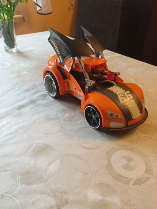 Samochód zdalnie sterowany