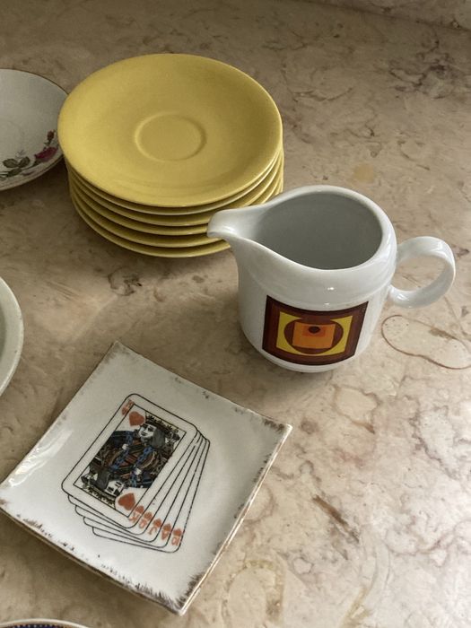 Loiça variada- como NOVOS - TOTAL 9 euros