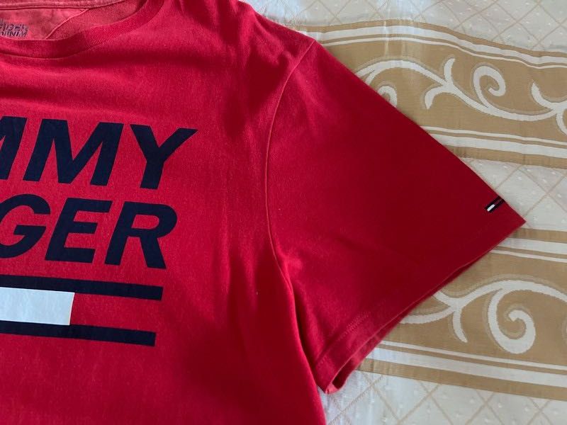 Tommy Hilfiger t-shirt vermelha