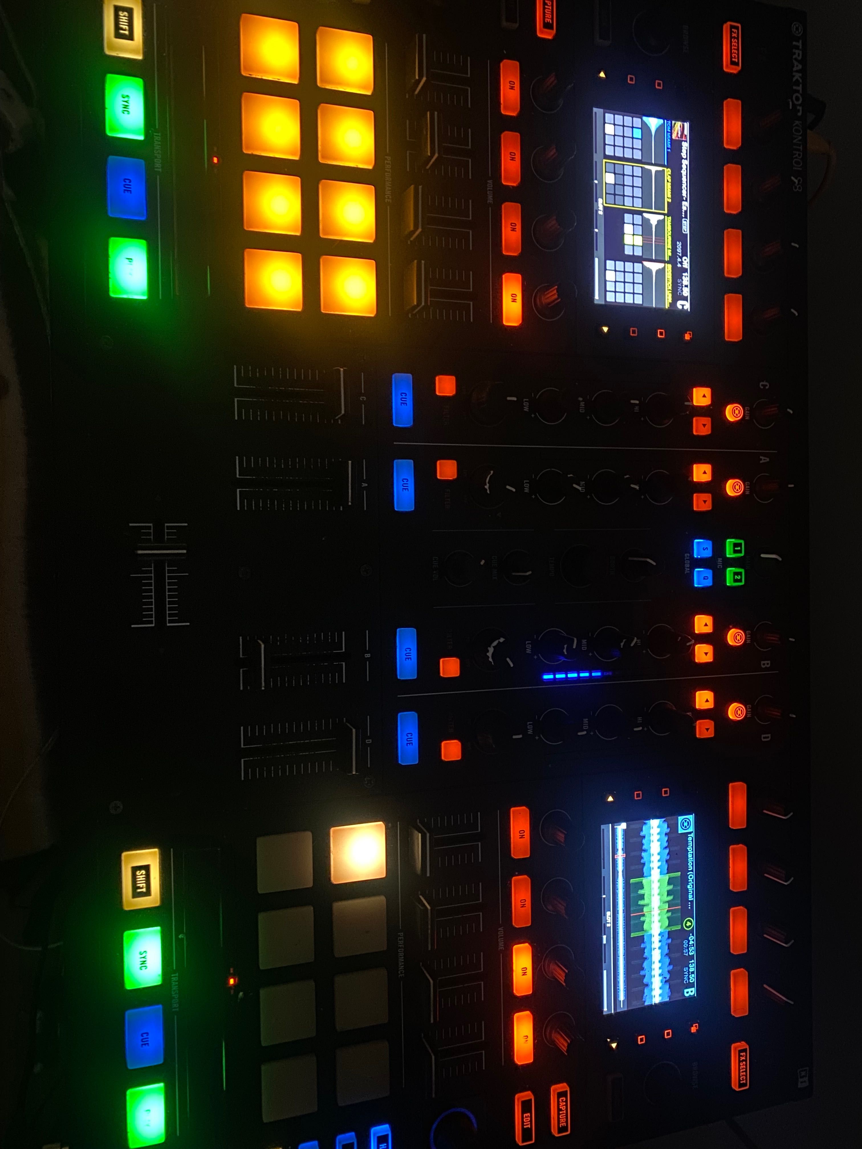 Traktor S8 Excelente