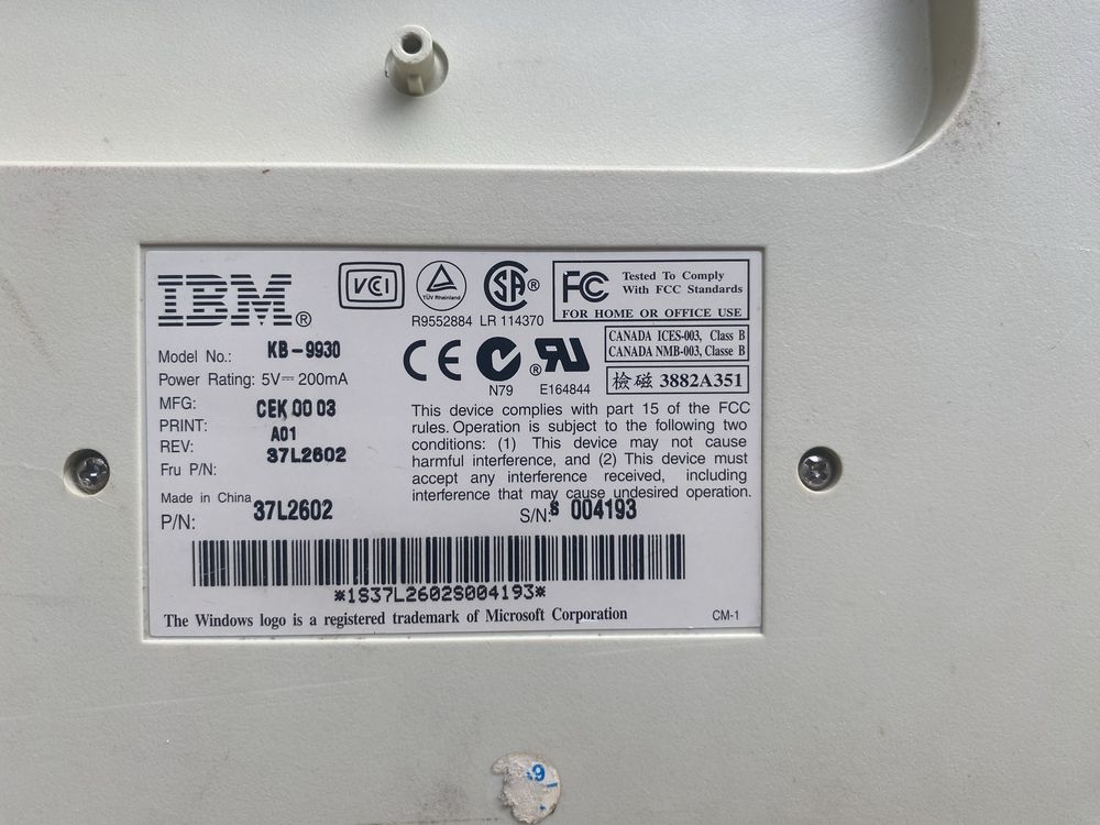 Клавіатура IBM KB-9930