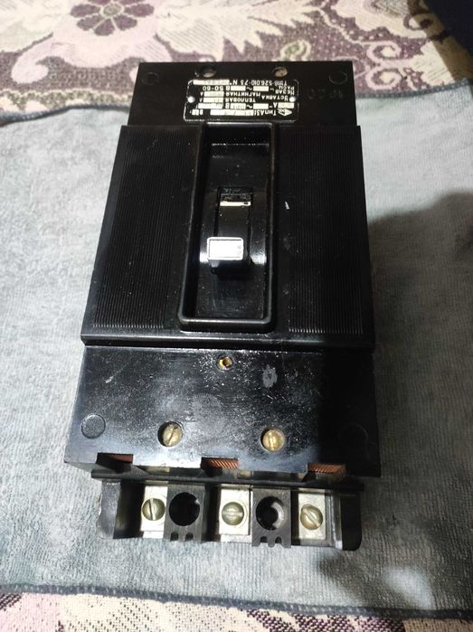 Тепловой выключатель 500в