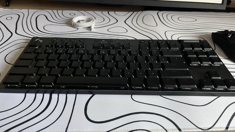 Ігрова Клавіатура logitech g915 tkl tactile