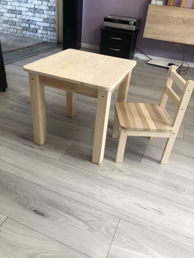 Stolik i krzeselko dla dzieci