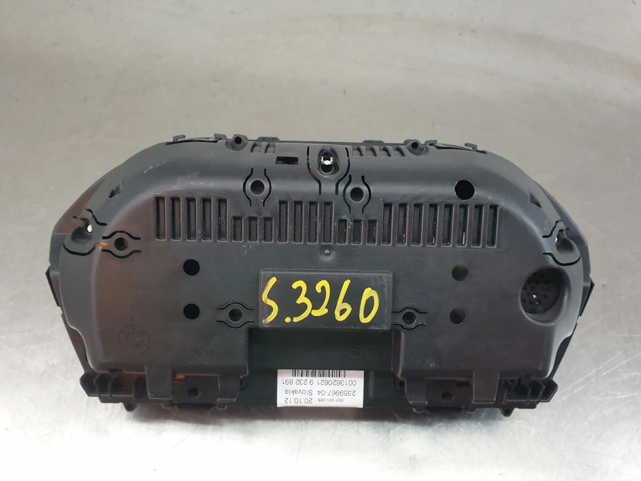 Quadrante / painel de instrumentos BMW 1 (F21)