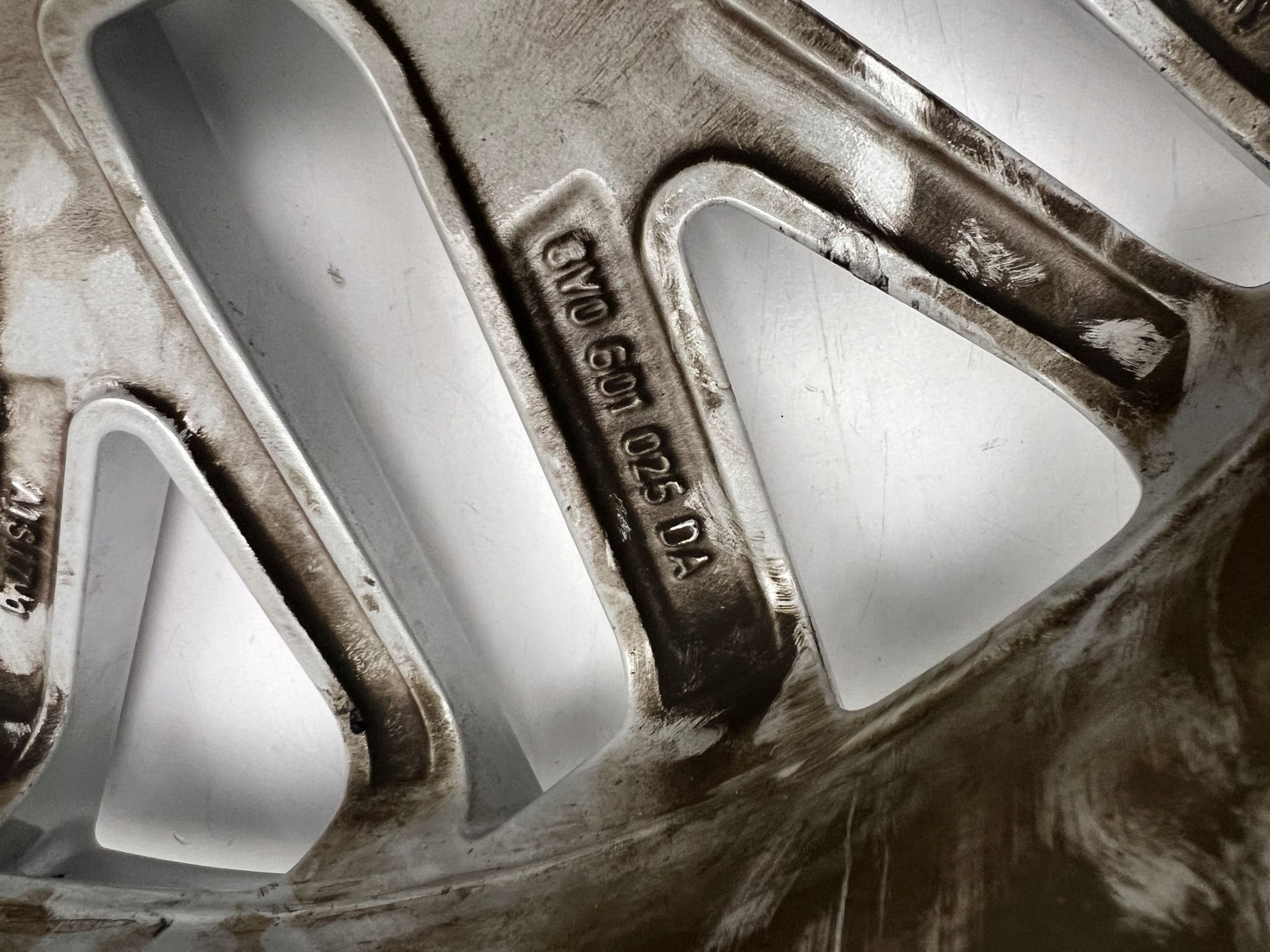 Audi A3 IV 8Y Felga koło 7.5Jx18 ET51 5x112 oryginał