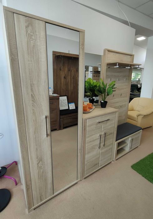 BLACK RED WHITE przedpokój GO - Wyprzedaż ekspozycji !!!