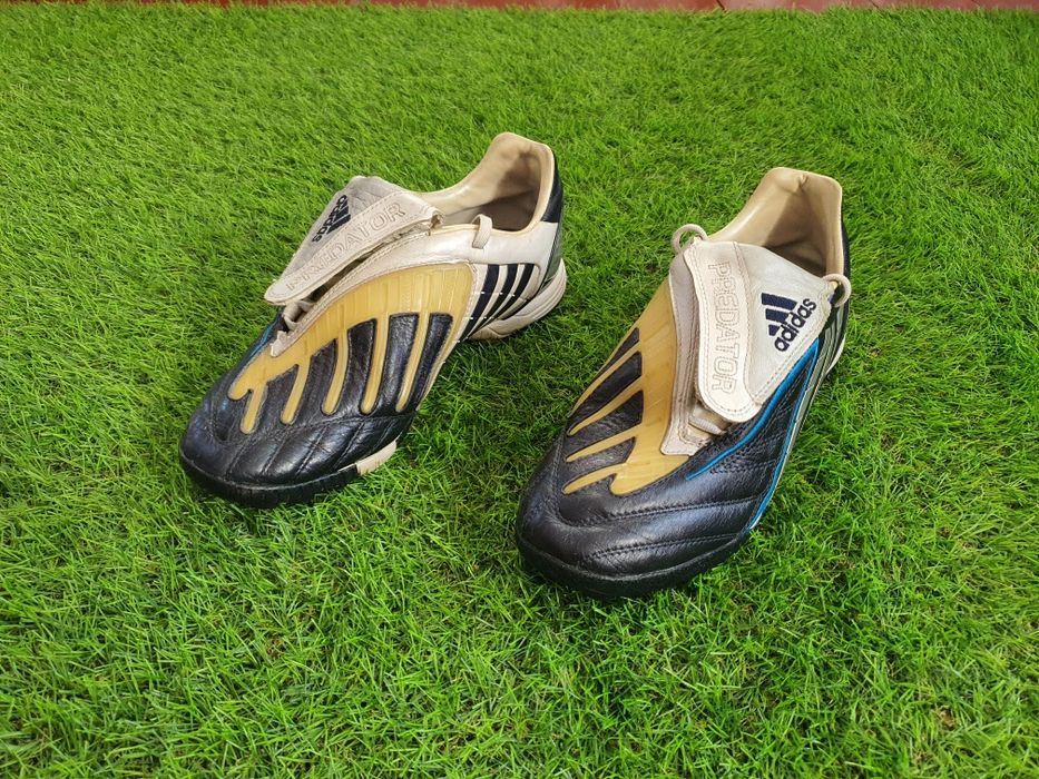 adidas Predator Powerswerve